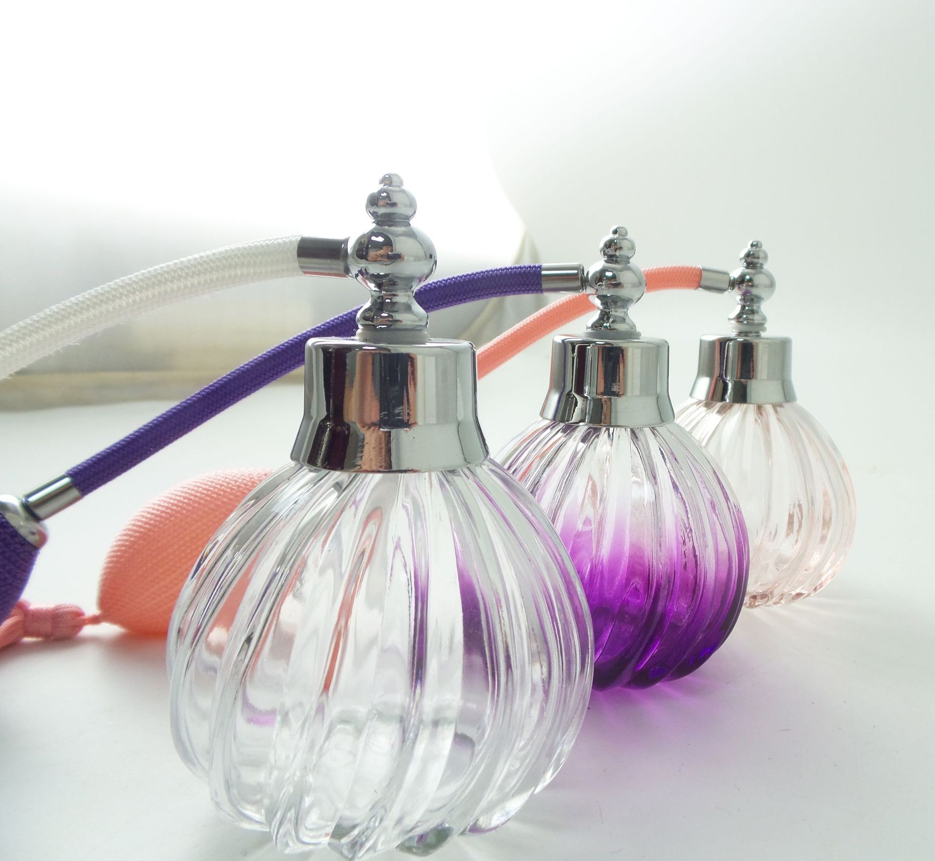 100ml bergaya Vintage dapat di - Vintage Collectible Perfume Bottles ulasan dan harga